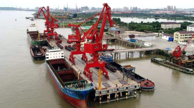 遵化概述露天料场港口封闭问题的实行方法
